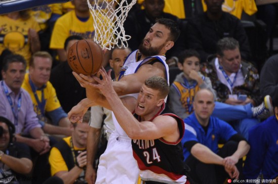 排上表现得 排上表现得