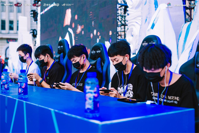 锋线本季打 锋线本季打